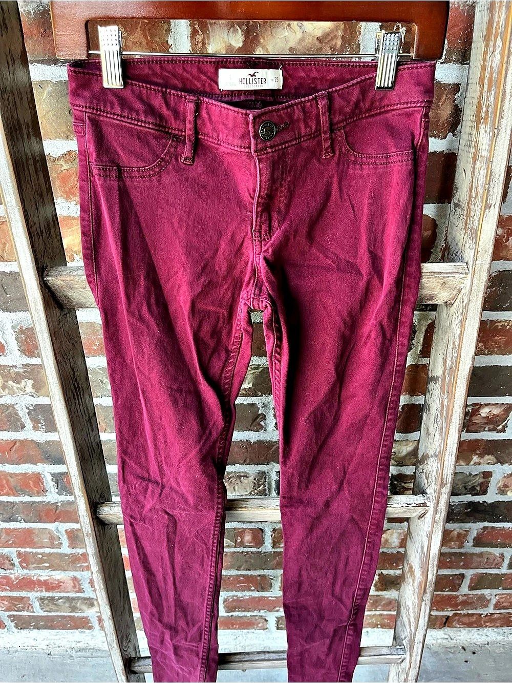 Hollister Skinny Jeans in Purple Waist 25
